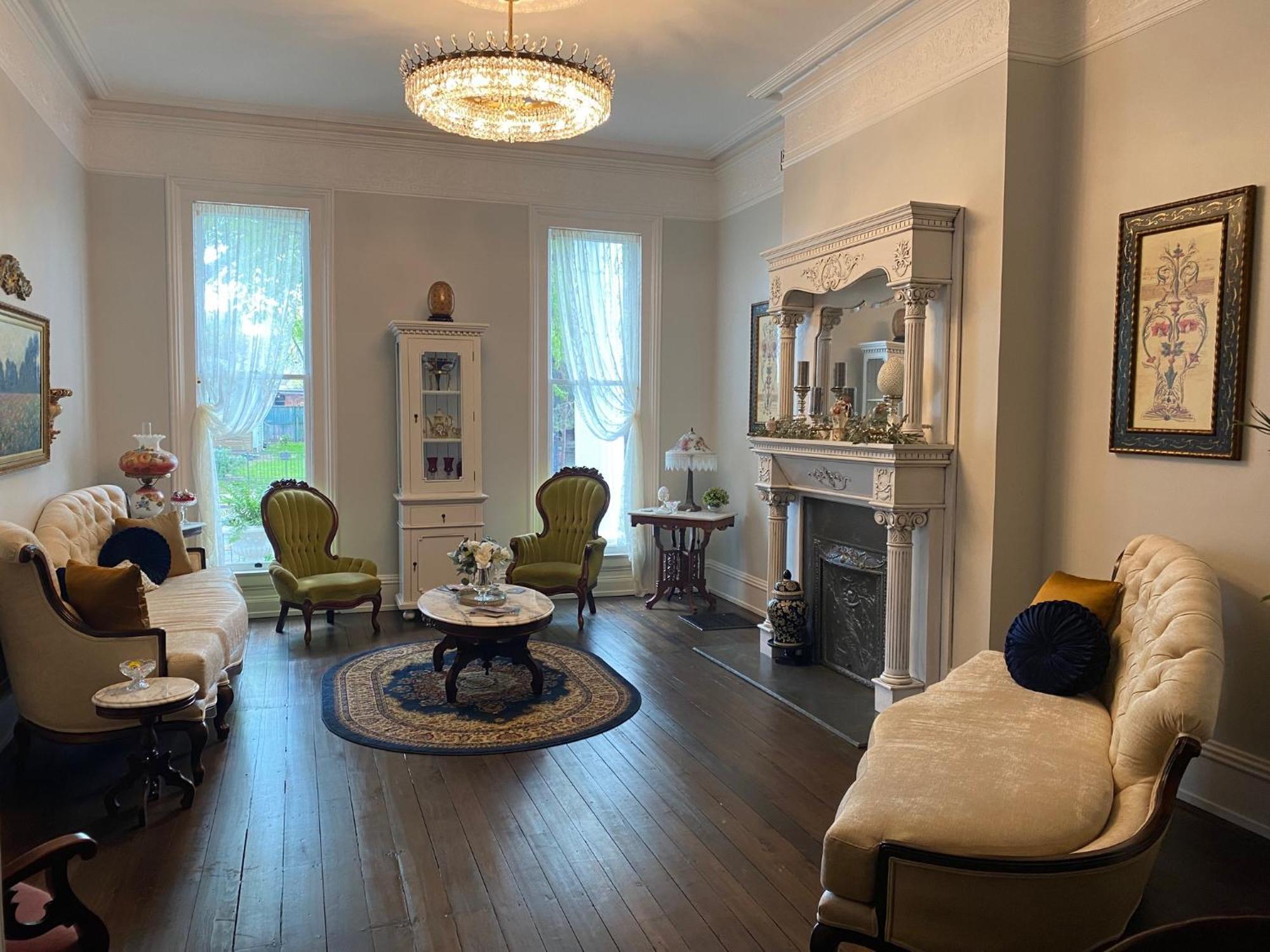פדוקה Belle Louise Historic Bed & Breakfast מראה חיצוני תמונה